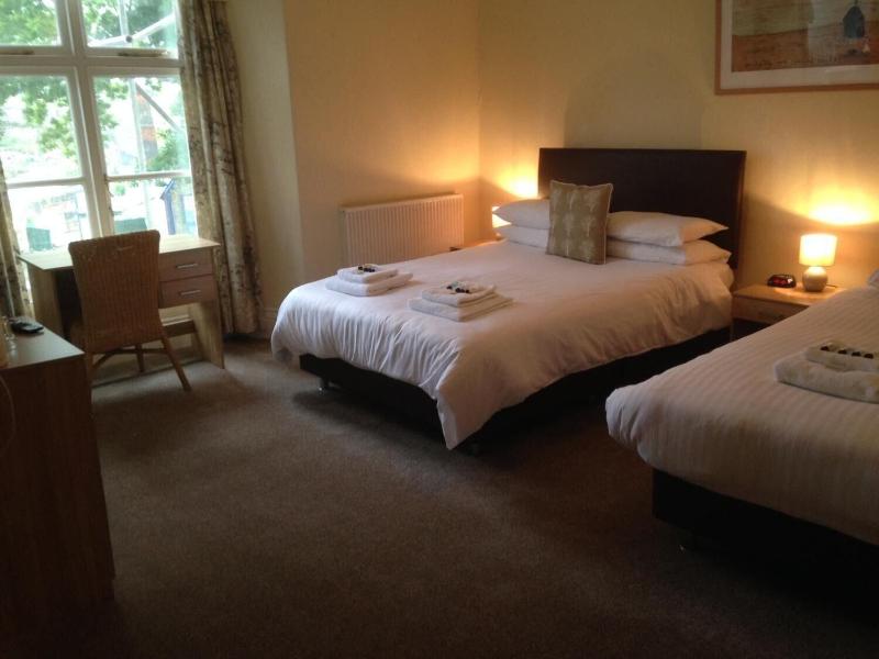 The Crown Hotel - Oda