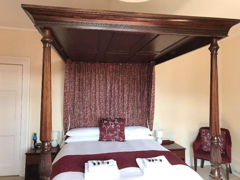 The Crown Hotel - Oda