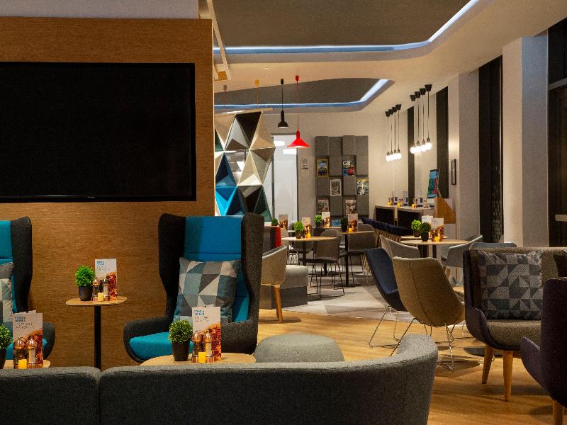 Holiday Inn Express Barrow-in-Furness - Lobi
