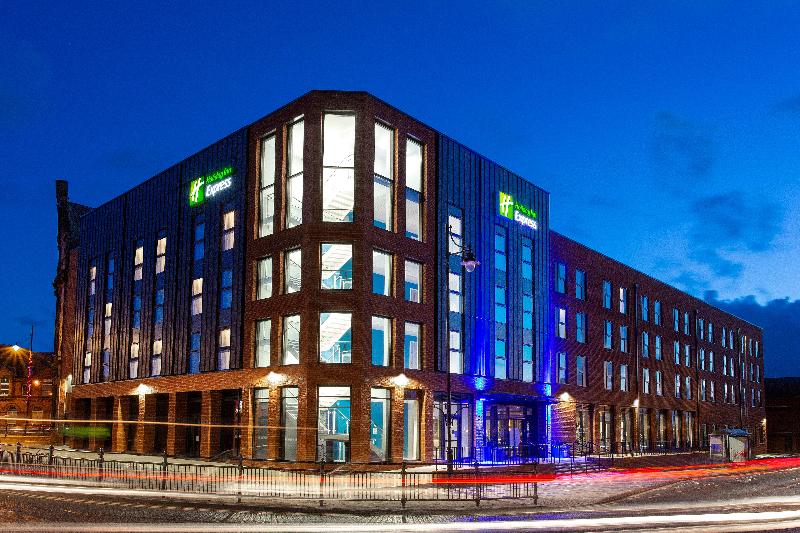 Holiday Inn Express Barrow-in-Furness - Genel