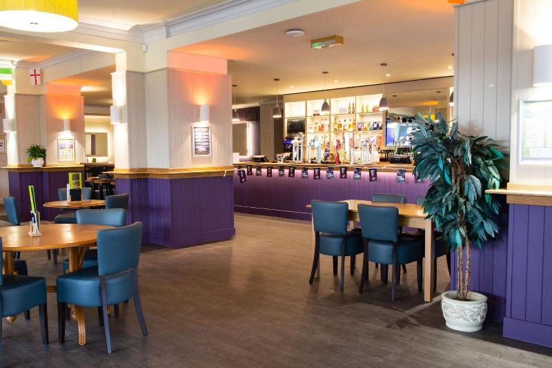 Tlh Carlton Hotel - Bar