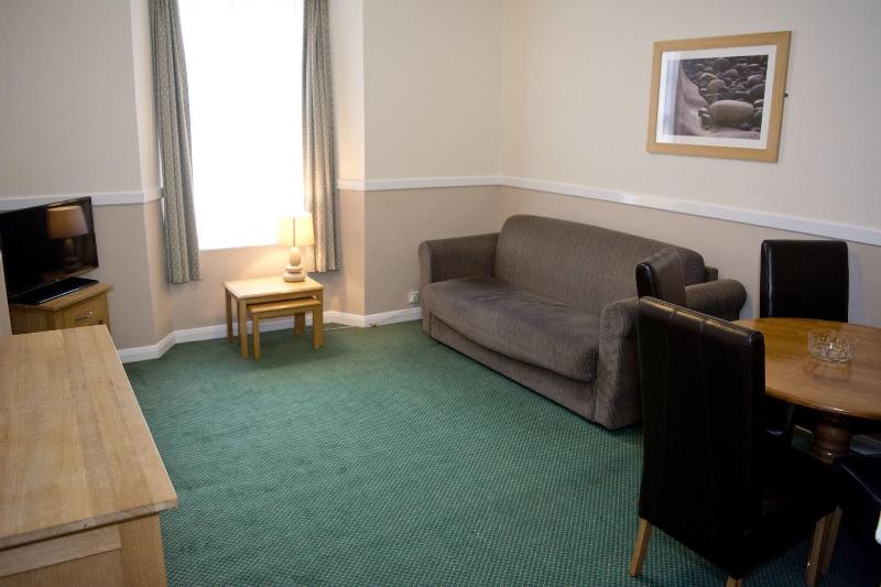 Tlh Carlton Hotel - Oda