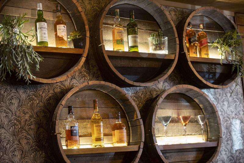 The Waverley Hotel - Bar