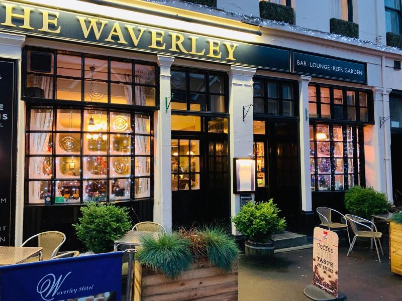 The Waverley Hotel - Genel