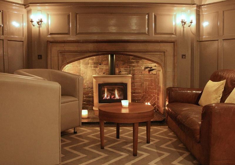 Warwick Arms Hotel - Lobi