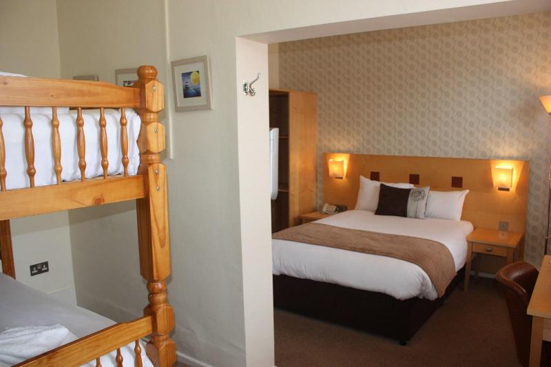 Warwick Arms Hotel - Oda