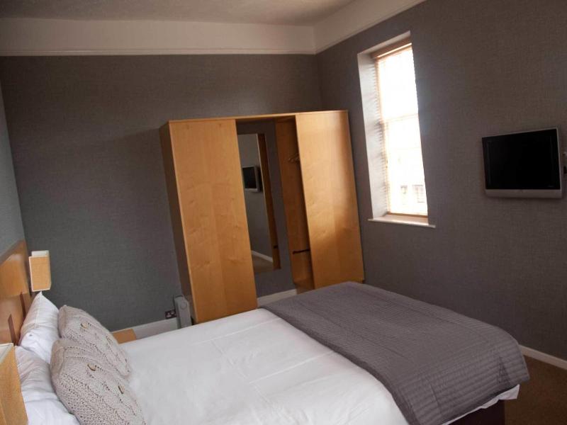 Warwick Arms Hotel - Oda