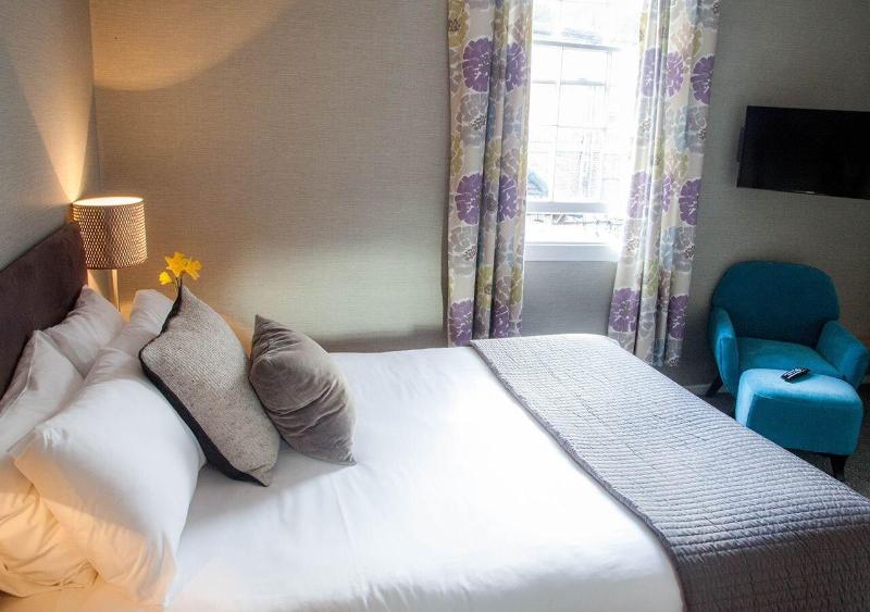 Warwick Arms Hotel - Oda