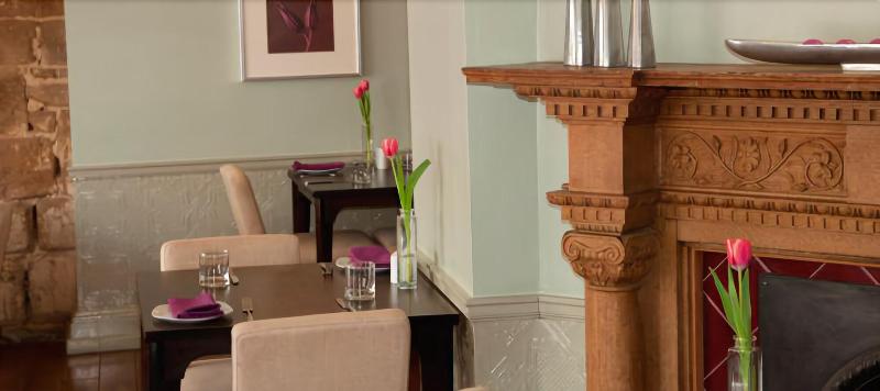 Warwick Arms Hotel - Restoran