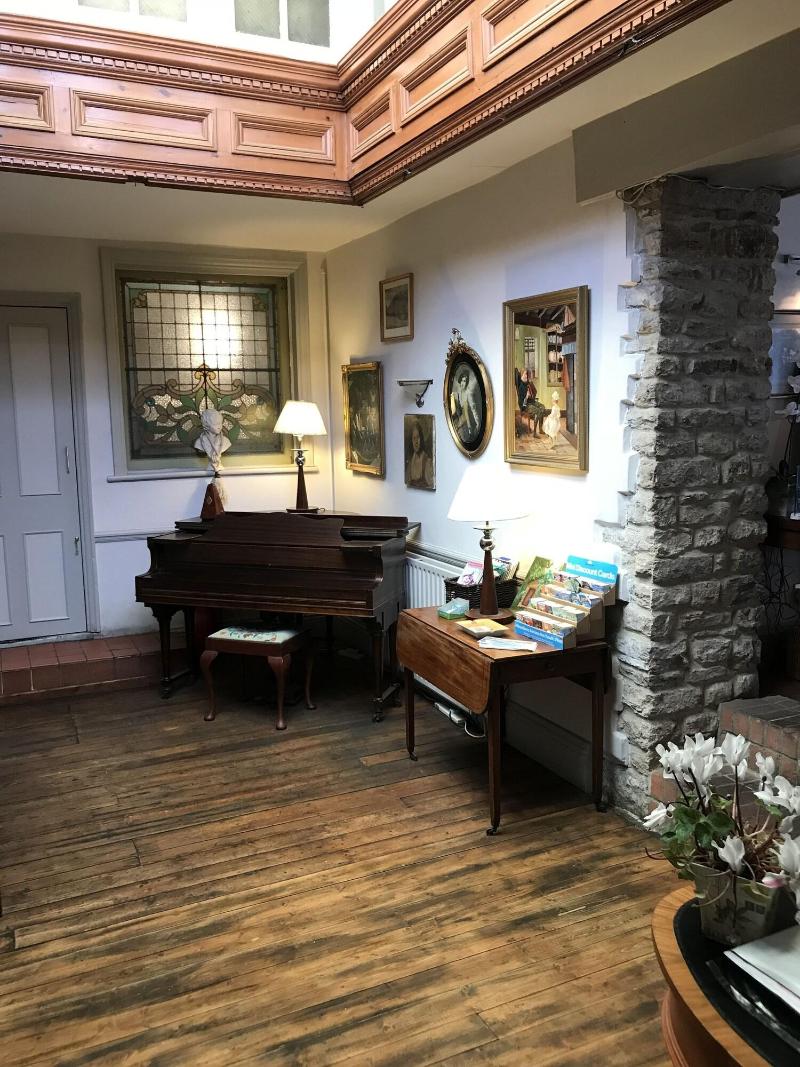Bankes Arms Hotel - Lobi