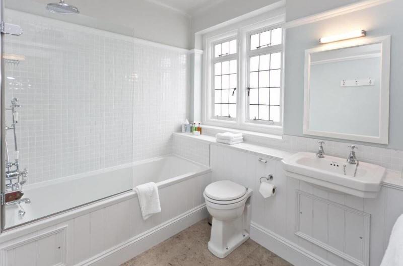 Bath Arms Hotel - Oda