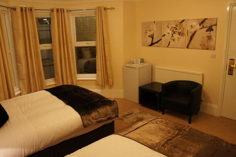 Sapphire Hotel - Oda
