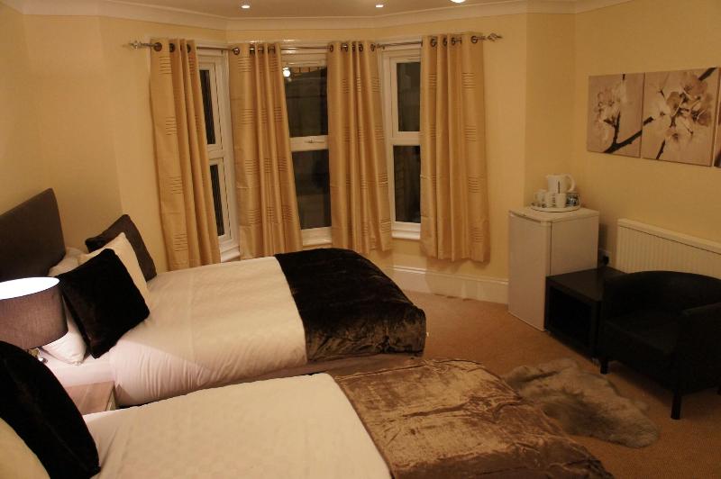 Sapphire Hotel - Oda