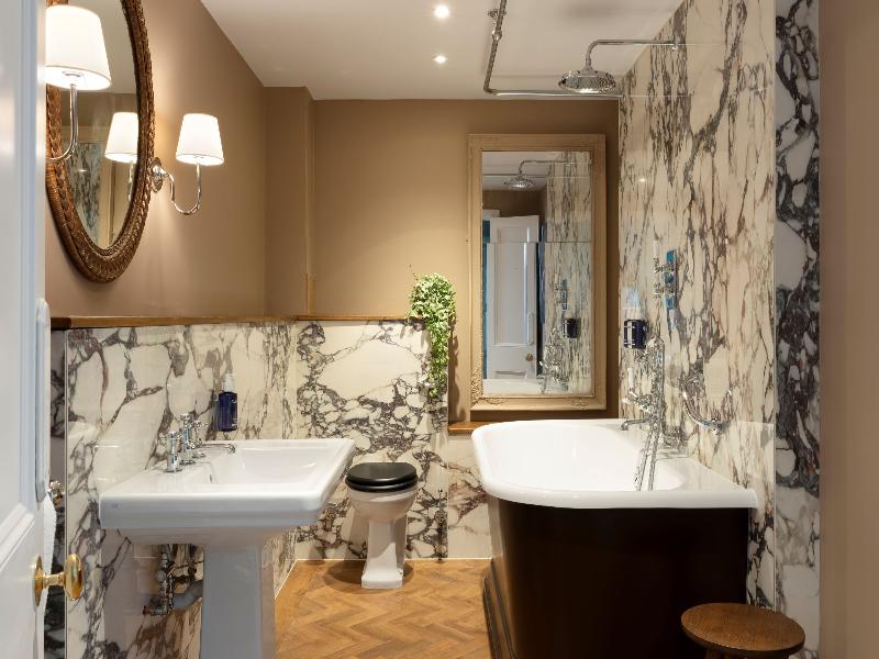 The Ickworth Hotel - Oda