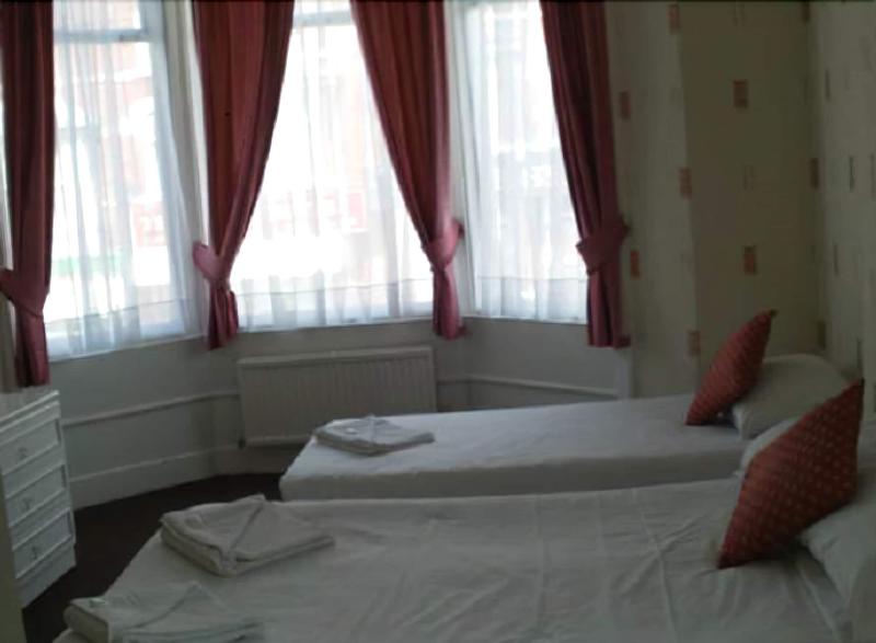 The Albert Hotel - Oda