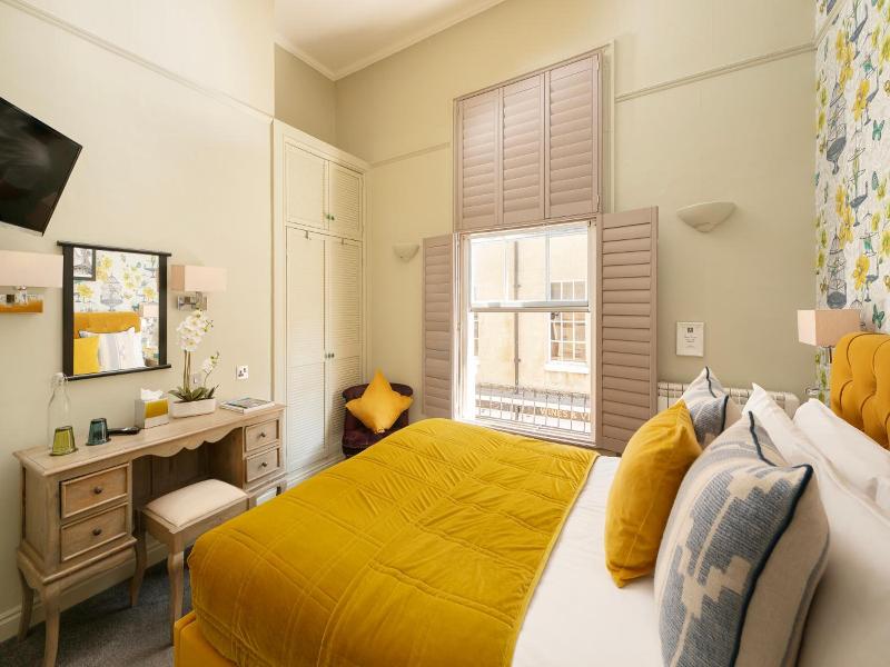 Harington's Hotel - Genel