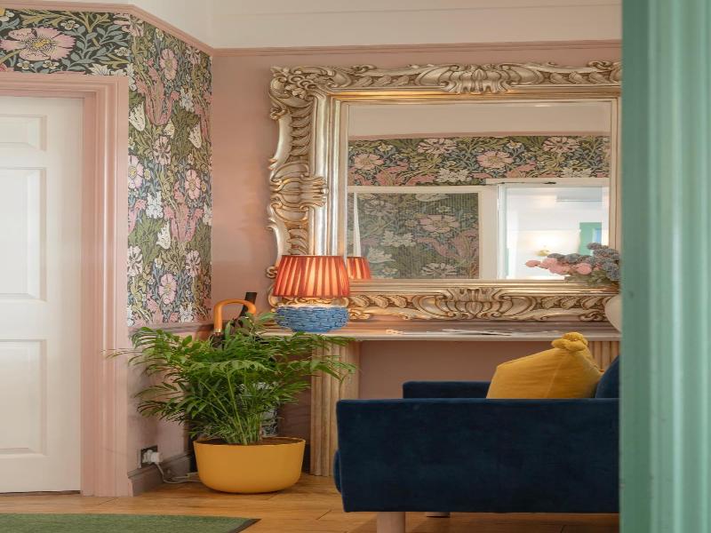 Harington's Hotel - Genel