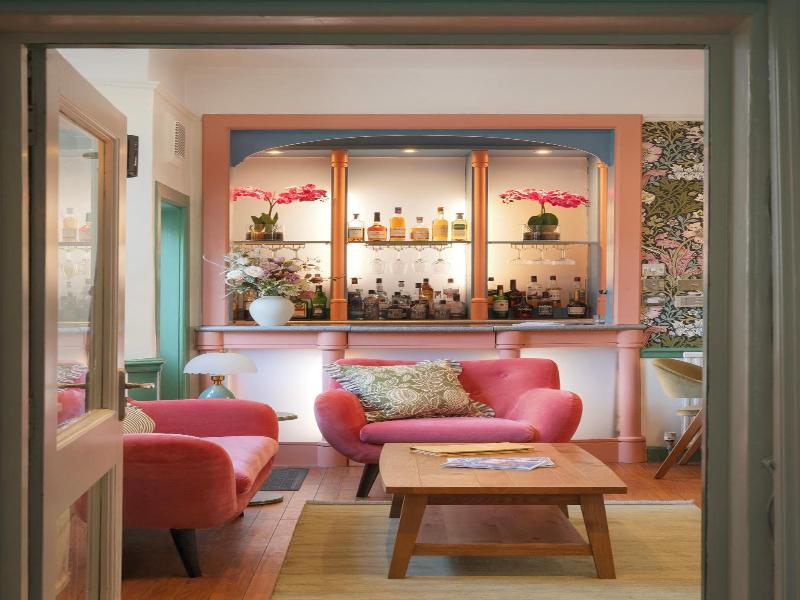 Harington's Hotel - Genel