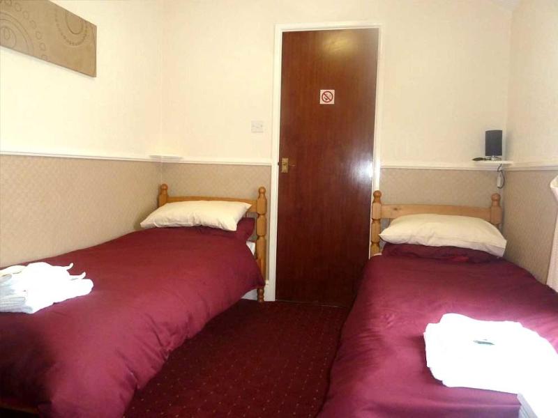 Delamere Hotel - Oda