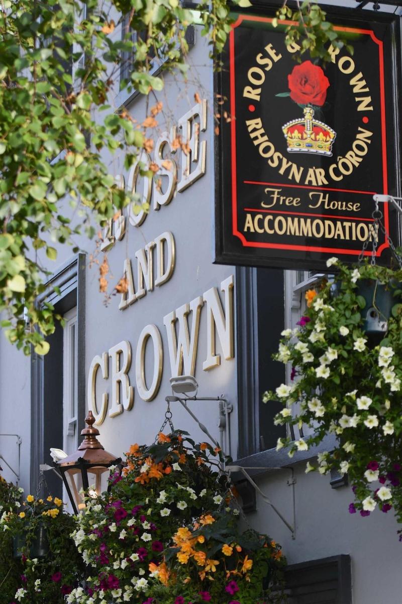 The Rose And Crown Hotel - Genel