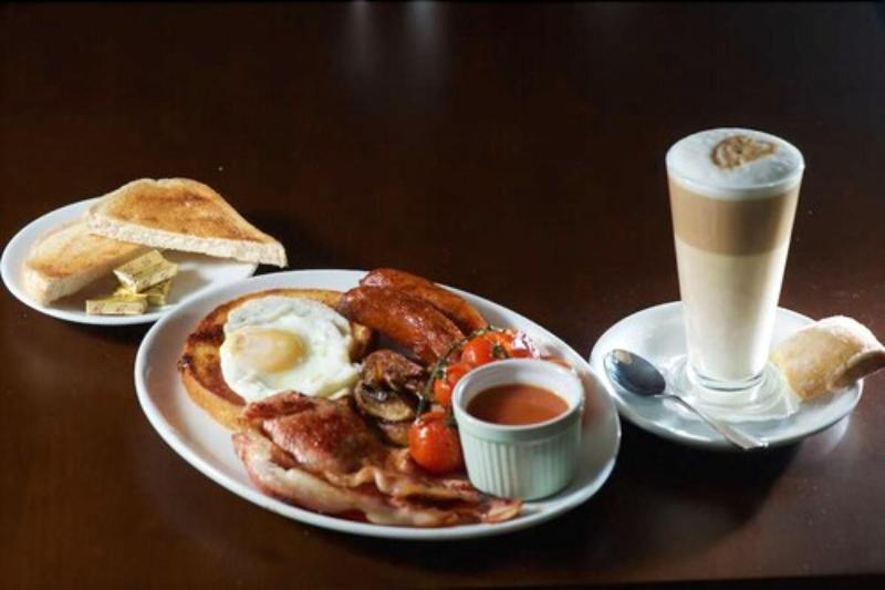 The Rose And Crown Hotel - Restoran