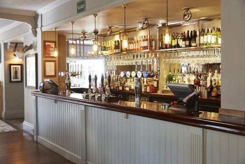 The Cedars Inn By Greene King Inns - Bar