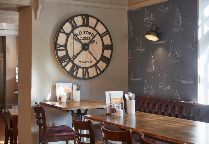 The Cedars Inn By Greene King Inns - Restoran