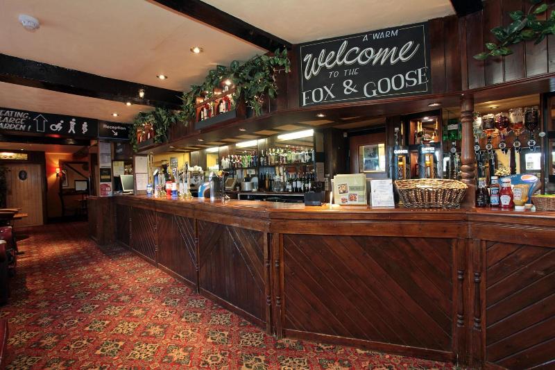 Fox & Goose, Barrow Gurney by Marston's Inns - Lobi