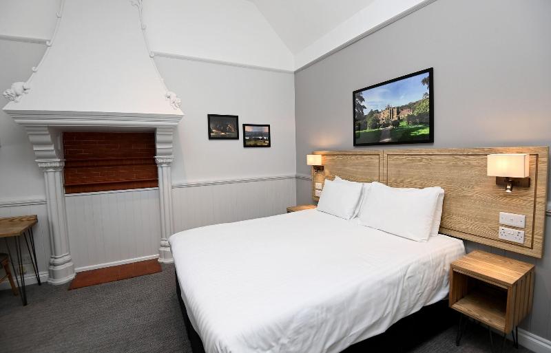 Fox & Goose, Barrow Gurney by Marston's Inns - Oda