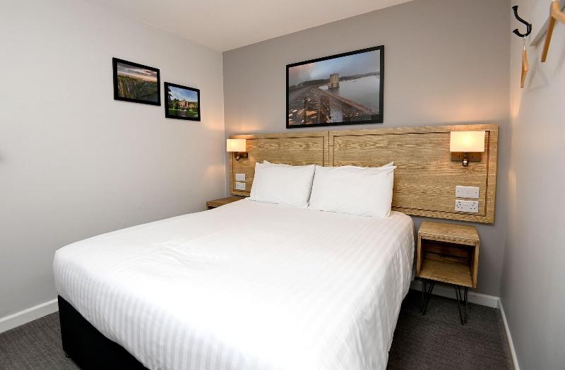 Fox & Goose, Barrow Gurney by Marston's Inns - Oda
