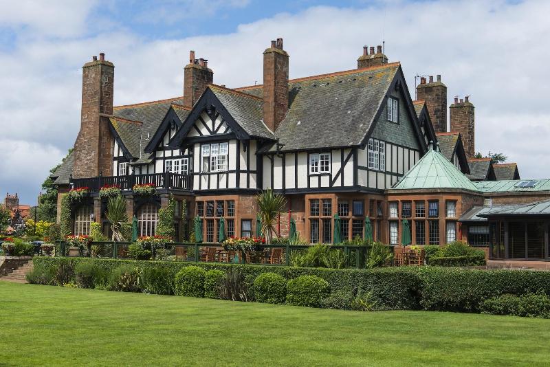 Piersland House - Genel