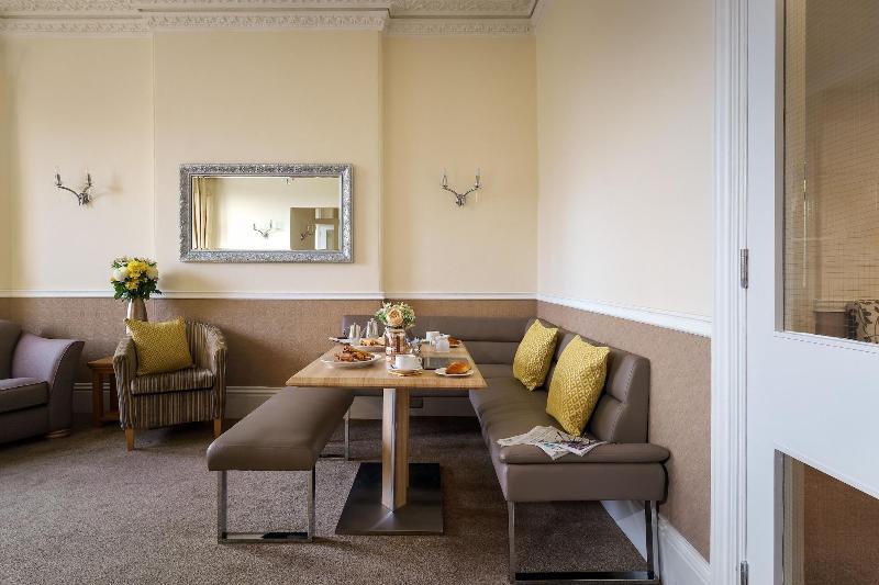 St Andrews Hotel - Bar