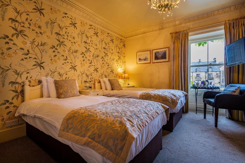 The Feathers Hotel - Oda