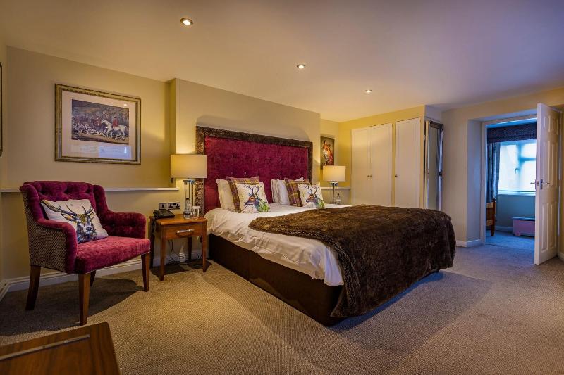 The Feathers Hotel - Oda