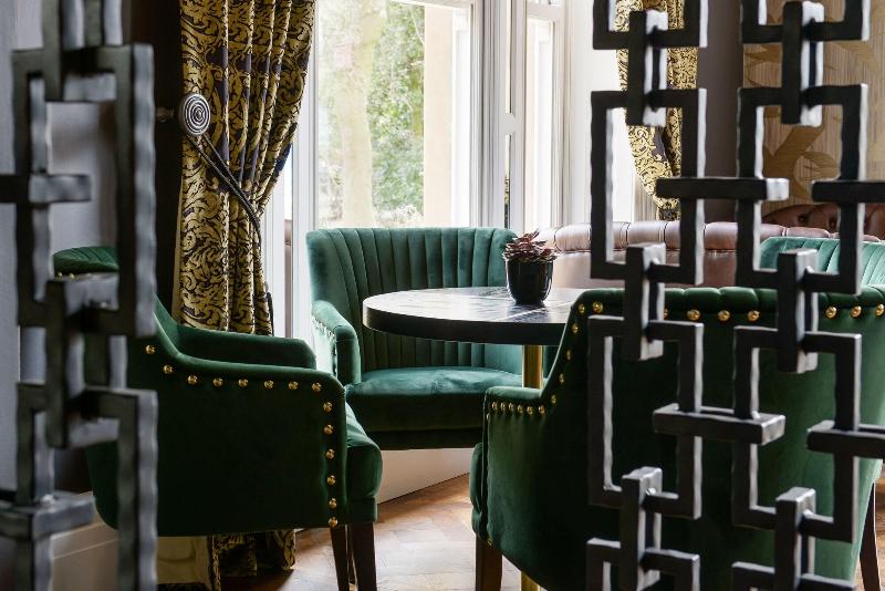 Manor House Lindley - Bar