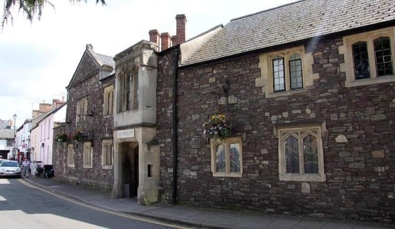 The Priory Hotel And Restaurant - Genel