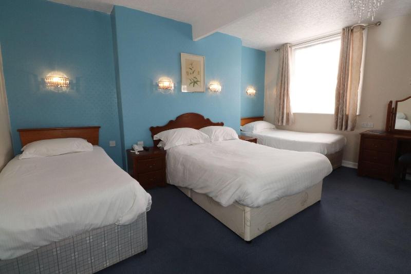 The Esplanade Hotel - Oda