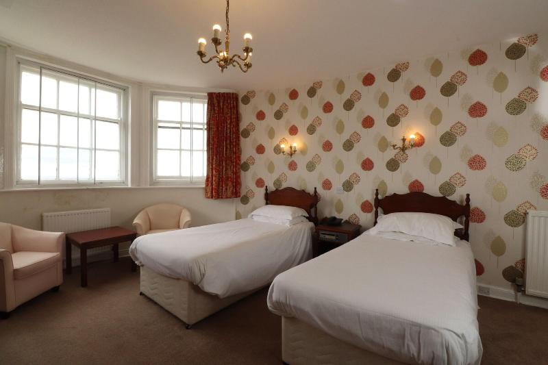 The Esplanade Hotel - Oda