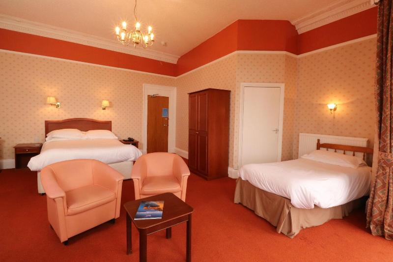 The Esplanade Hotel - Oda