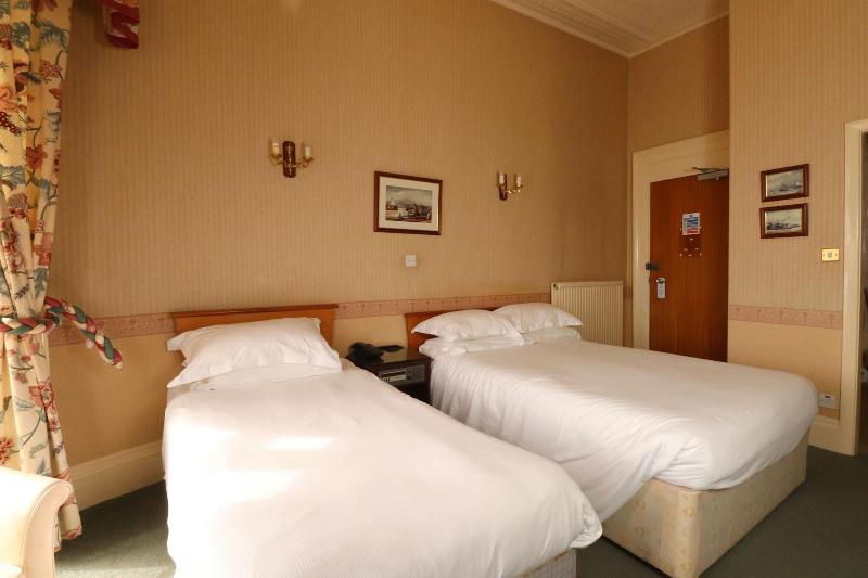 The Esplanade Hotel - Oda