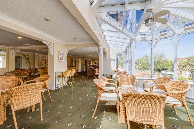 Park Manor Hotel - Lobi