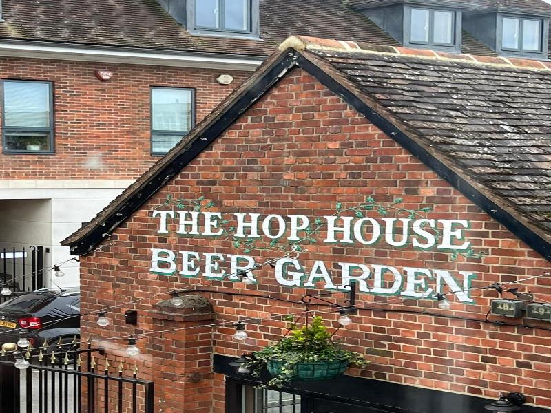 The George Inn - Genel