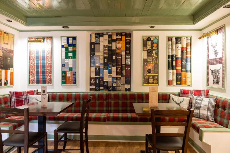 The Lodge On The Loch - Bar