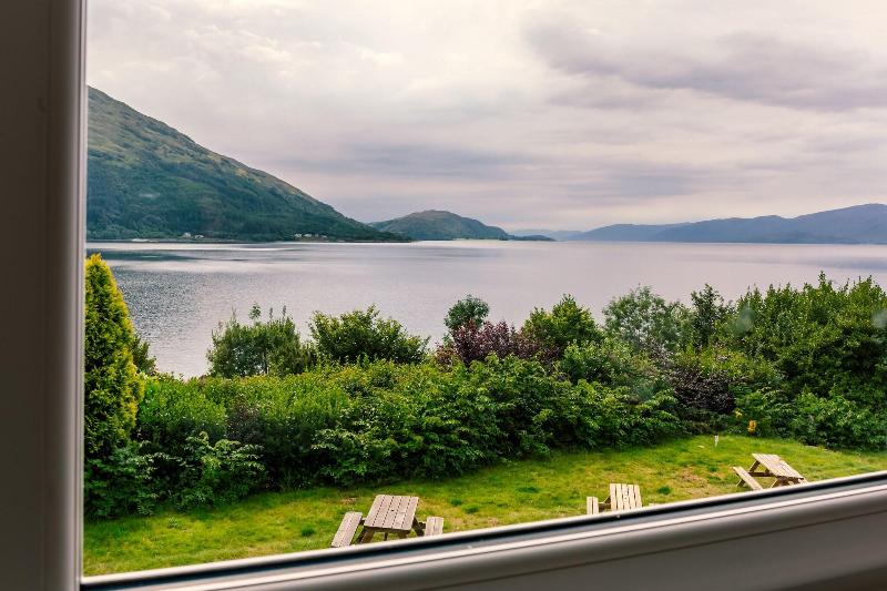 The Lodge On The Loch - Genel