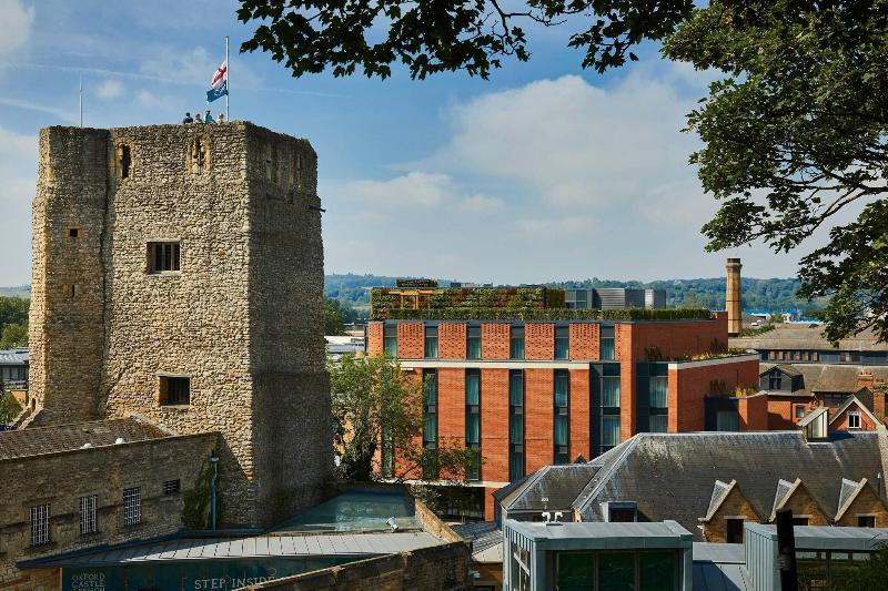 Courtyard By Marriott Oxford City Centre - Genel