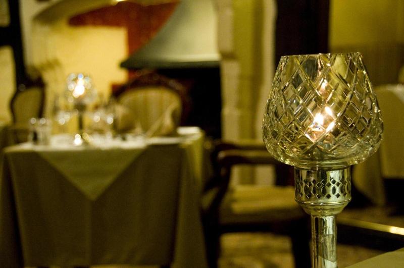 Albright Hussey Manor - Restoran