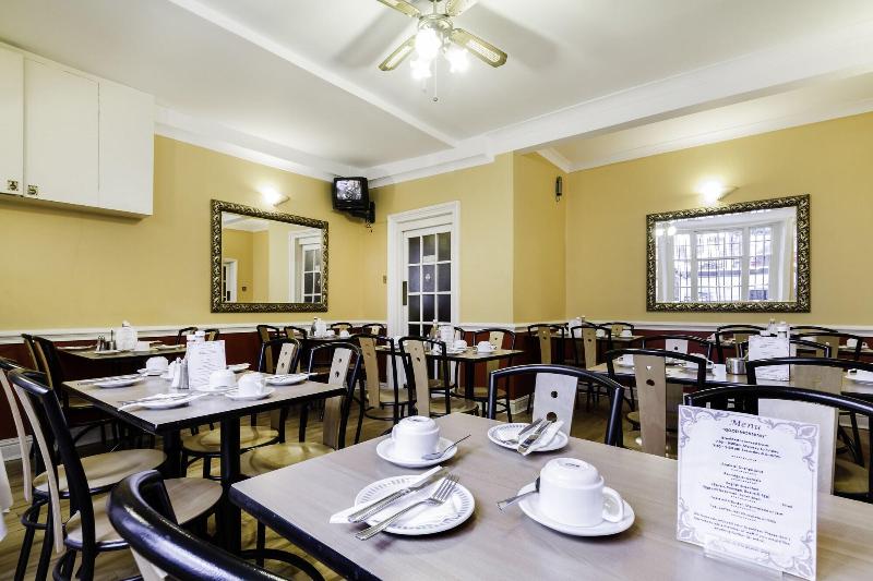 Tudor Court Hotel - Restoran