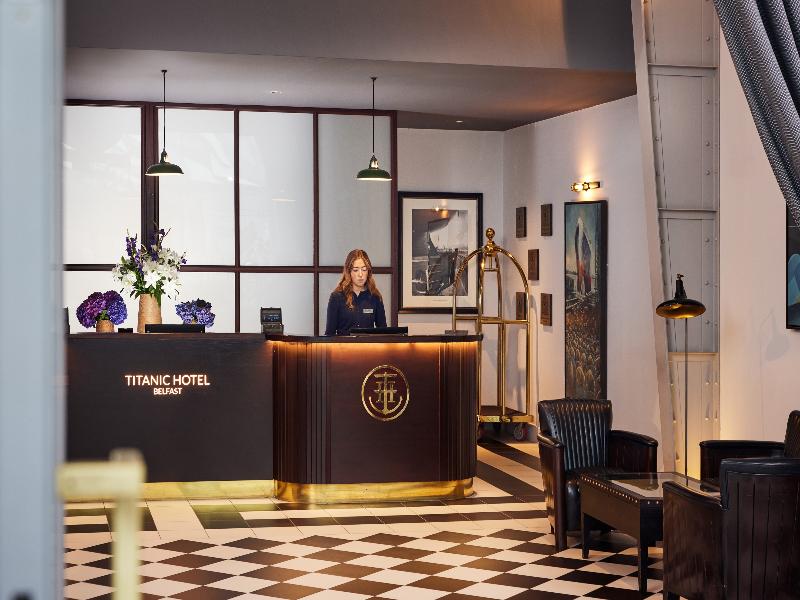 Titanic Hotel Belfast - Lobi