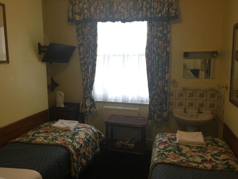 Albany Hotel - Oda