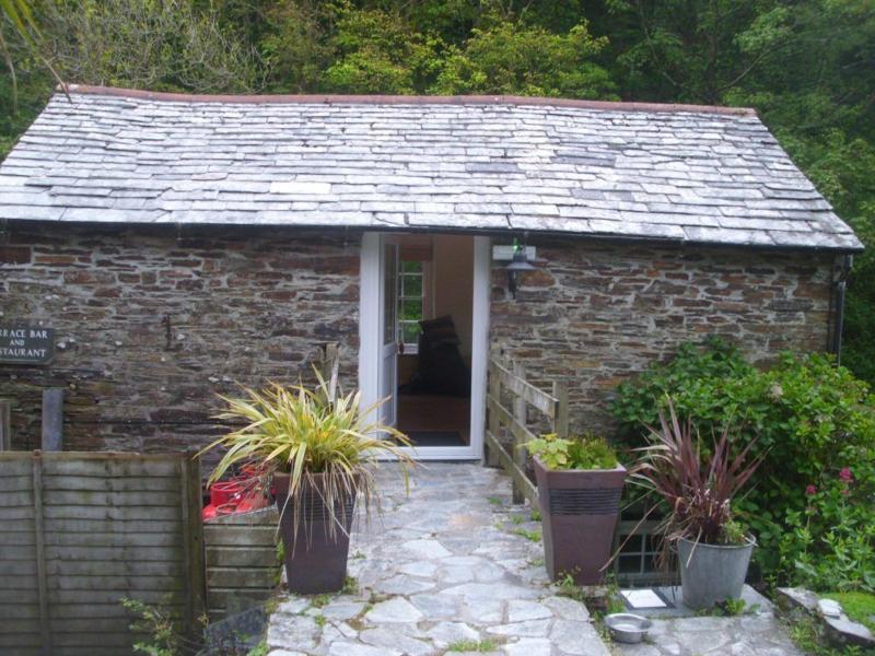 The Mill House Inn - Genel
